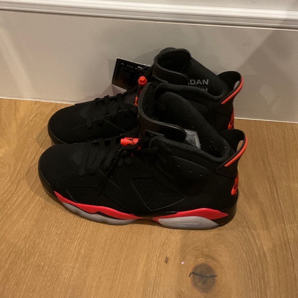 Nike Air Jordan 6